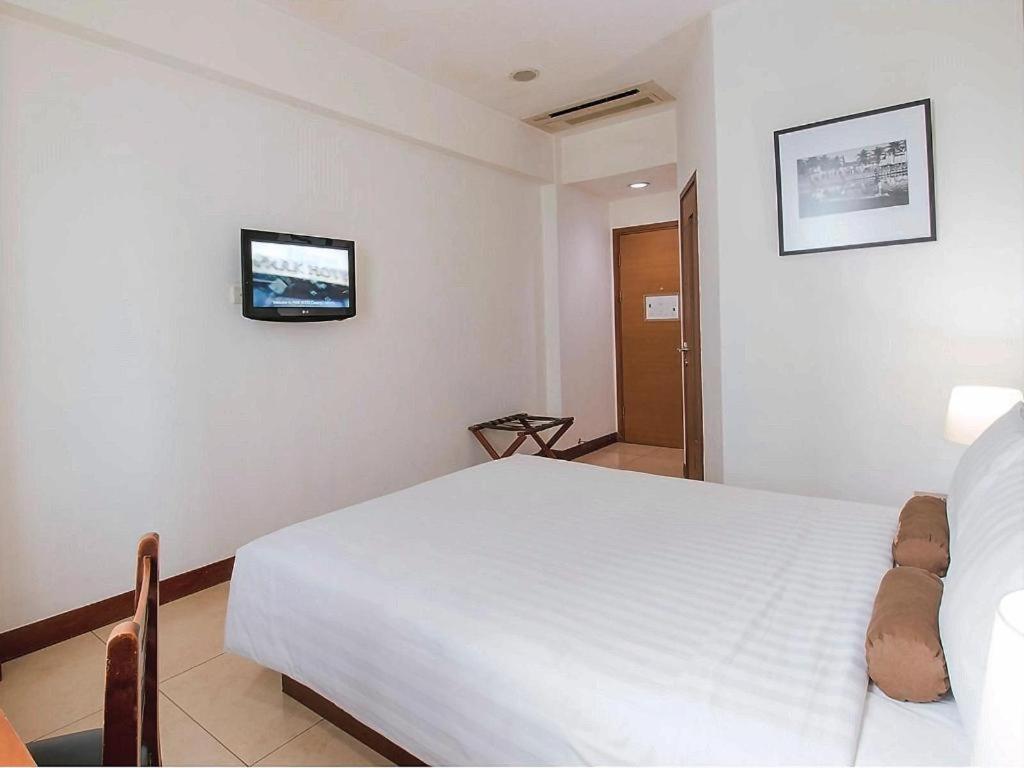 Park Cawang Hotel